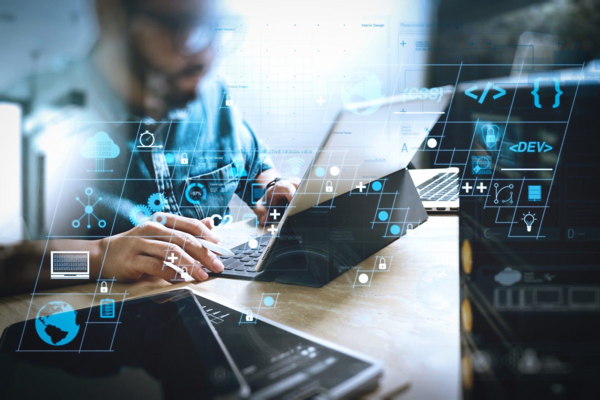 hybrid-work-model-cyber-risks-blog-1200×800 managed it services